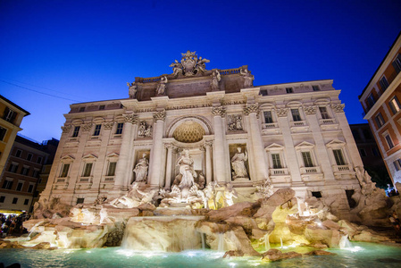 在罗马意大利的特雷维喷泉。许愿 是地标的罗马最著名之一