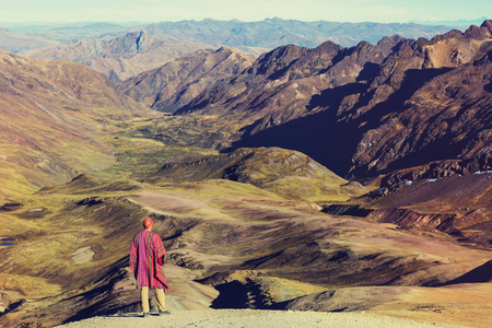 徒步旅行场景中 Vinicunca 库斯科地区 秘鲁