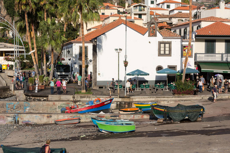 渔船在卡马拉德罗伯士，马德拉群岛，葡萄牙