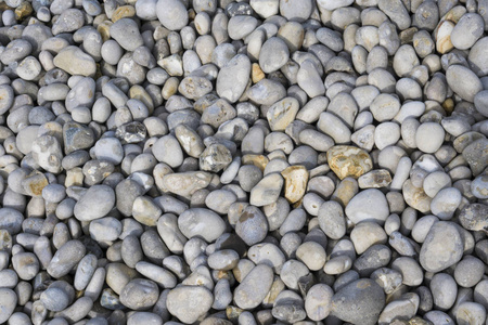 在海滩上的小石子照片