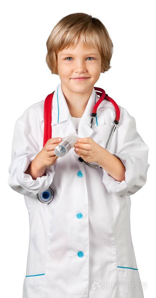 特写可爱的小女孩医生孤立在白色背景上