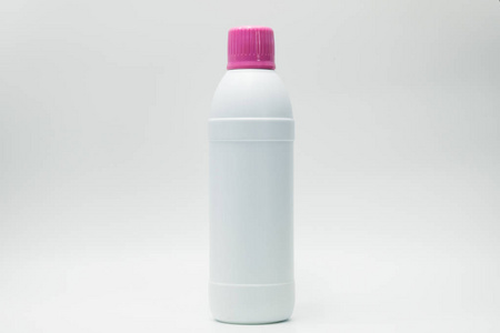 瓶用粉色的帽子孤立与副本空间和空白标签，只是白色背景上添加您自己的文本