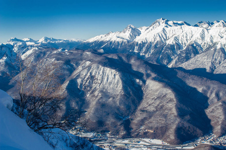 索契克拉斯纳亚多亚纳滑雪胜地