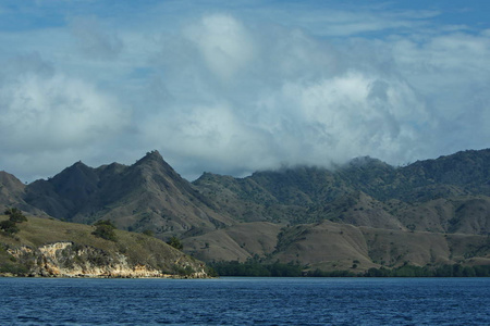 山与海的风景