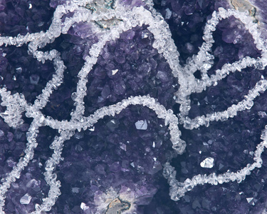 清除石英大跌芯片项链紫水晶 geode 提出了