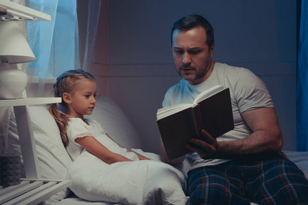 家庭读书的就寝时间