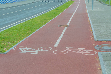 在城市一个单独的车道为骑自行车的