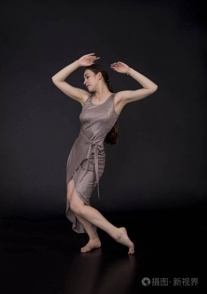 那个姑娘跳舞,现代舞蹈
