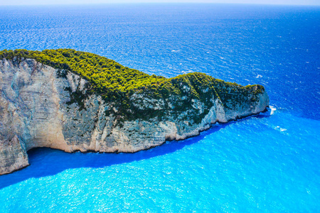 令人惊异的 Navagio 海滩，扎金索斯岛