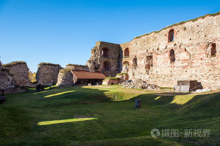 古老的城堡废墟的 Bauska 镇，拉脱维亚