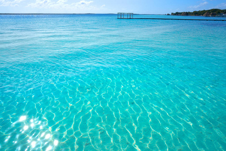 在墨西哥 Bacalar 泻湖泻湖