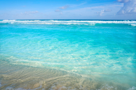 加勒比海松石海滩清洁水域