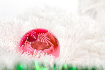 粉色复古球和圣诞金箔