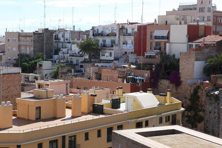 西班牙塔拉戈纳的建筑屋顶图片