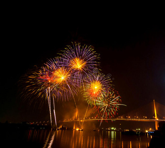 五彩烟火夜景，曼谷城景河景，