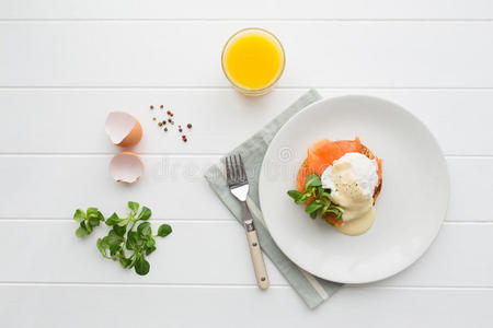 荷包蛋健康早餐图片