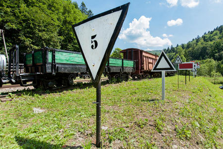 波兰锡斯纳的窄轨铁路蒸汽列车