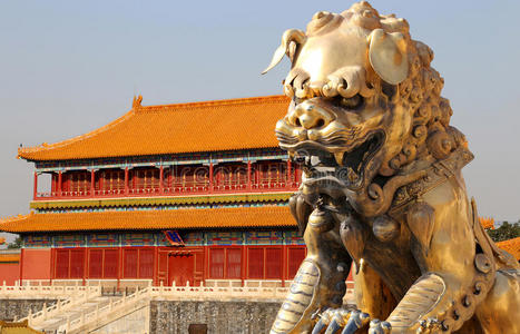 北京紫禁城铜像守护狮