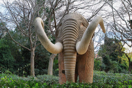 丘塔德拉公园的猛犸象雕像图片