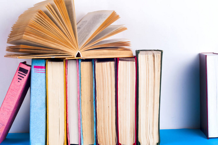 类图书图片-类图书素材-类图书插画-摄图新视界