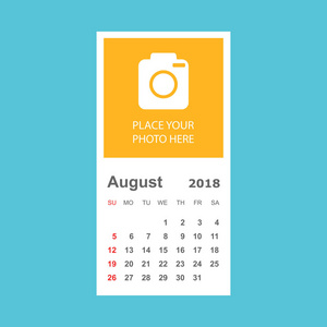 2018年8月日历。带有 plac 的日历规划器设计模板