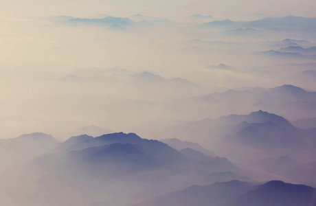 日落山影景