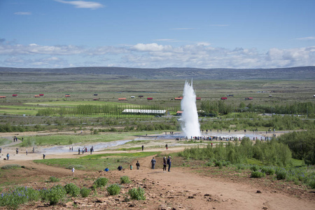 瀑布地热区和 Strokkur