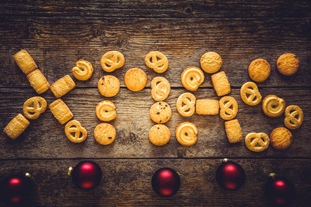 圣诞节的词由姜饼饼干