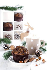 圣诞巧克力松饼和可可