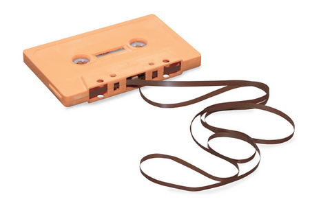 老式橙色录音带与磁带隔离在 w