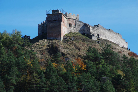 Obornni 墙上的城堡山