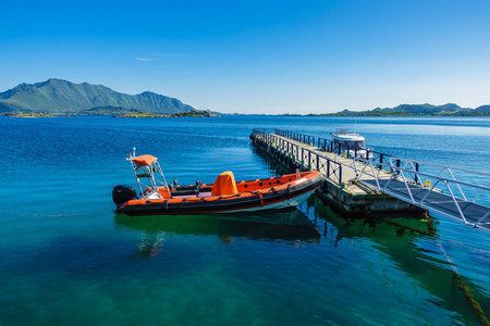 海岸在敦海岛在挪威