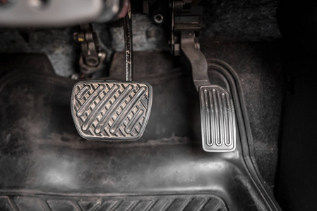 刹车踏板图片-刹车踏板素材-刹车踏板插画-摄图新视界