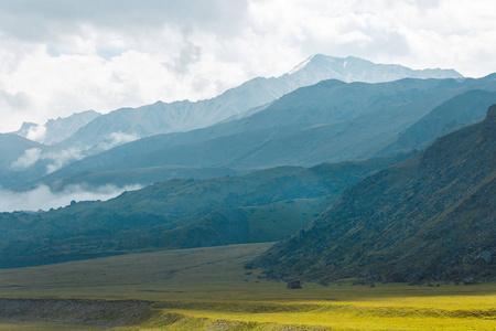 山景。户外旅游宁静理念