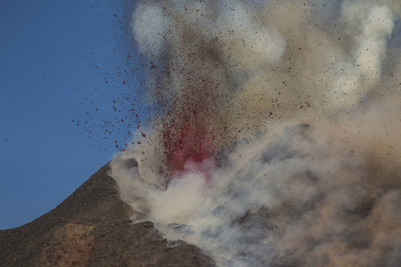 西西里岛的埃特纳火山火山喷发图片
