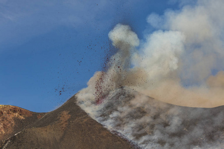 西西里岛的埃特纳火山火山喷发