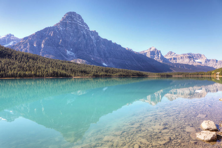 加拿大班夫国家公园的湖泊和山脉