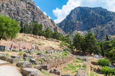 在 Delphi 的古代遗址