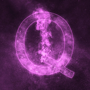 字母 Q 字母符号。太空书信, 夜空信