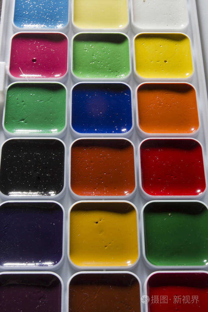 盒颜料