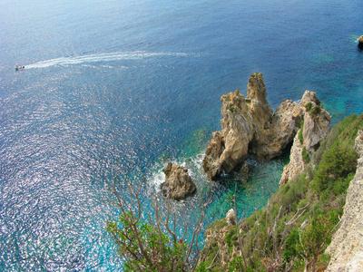 蓝色泻湖海岸景观爱奥尼亚海在科孚岛