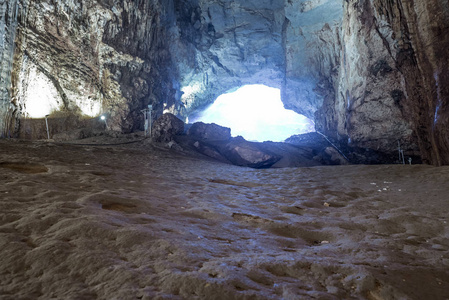 Silifke 地区的天堂峡谷洞穴内部。梅尔辛土耳其