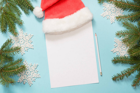 圣诞空的空白字母圣诞老人与牛奶, 饼干。文本的顶部视图和空间。平躺