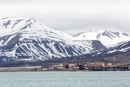 挪威斯瓦尔巴特的俄罗斯幽灵镇 Pyramiden