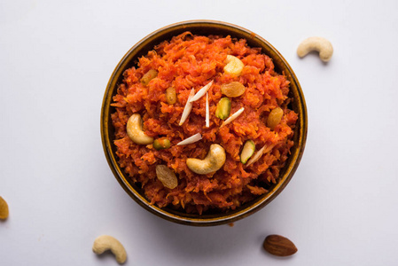 胡萝卜 Halwa 或 Gajar Halwa