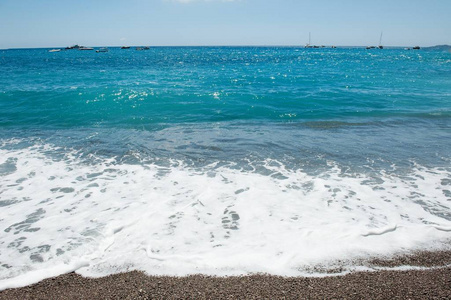 意大利阿马尔菲海岸夏日的蓝海