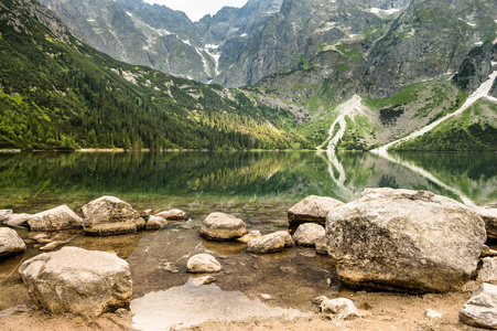 Morskie 开元 Tatra 山翡翠色湖水景观