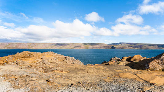 冰岛 Kleifarvatn 湖全景