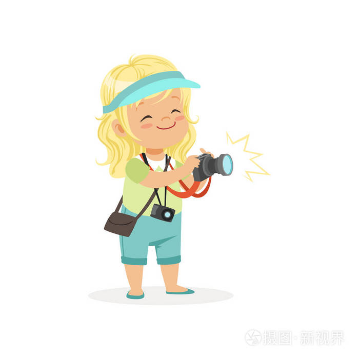 卡通平板学龄前女孩站在手中的数码相机.摄影师或记者职业概念