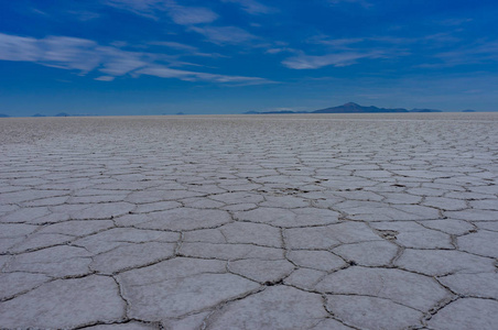 玻利维亚乌尤尼沙漠高原的盐单位